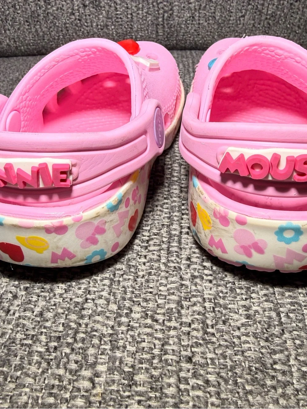 Crocs x Disney Toddler Girls Minnie and Friends Classic Clogs size C6 - Picture 7 of 9